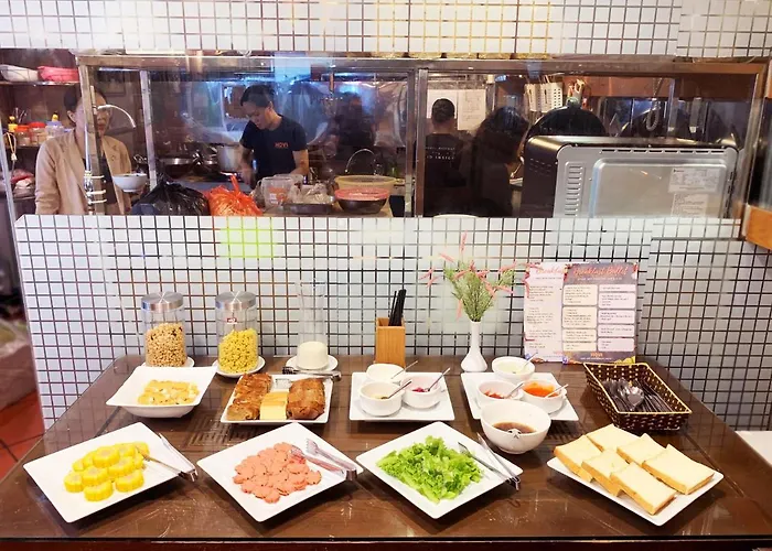 Cheap hotel: My Hotel Eiffel Hanoi