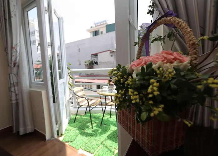 Hanoi Golden Charm Hotel